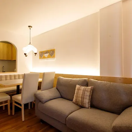 Montebel Aparthotel 3*