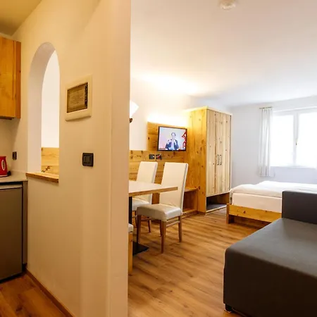 Montebel Aparthotel Tesero